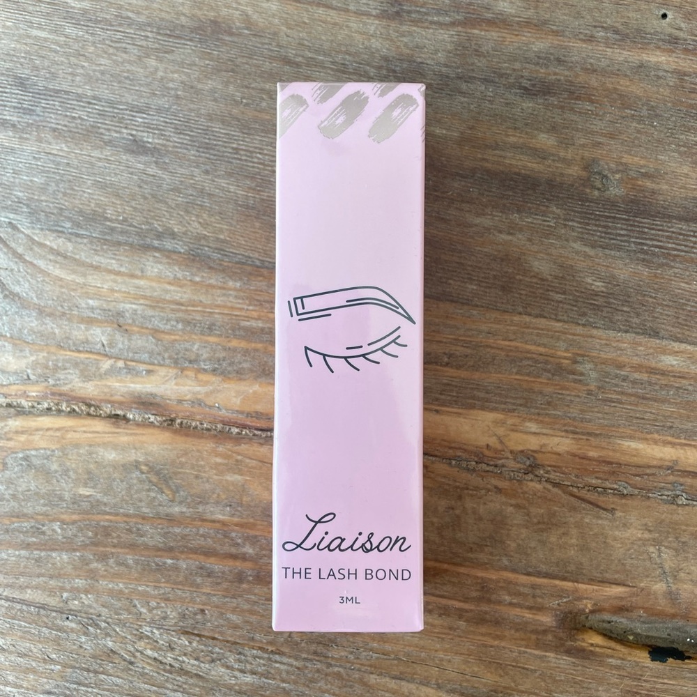 Lash Bond